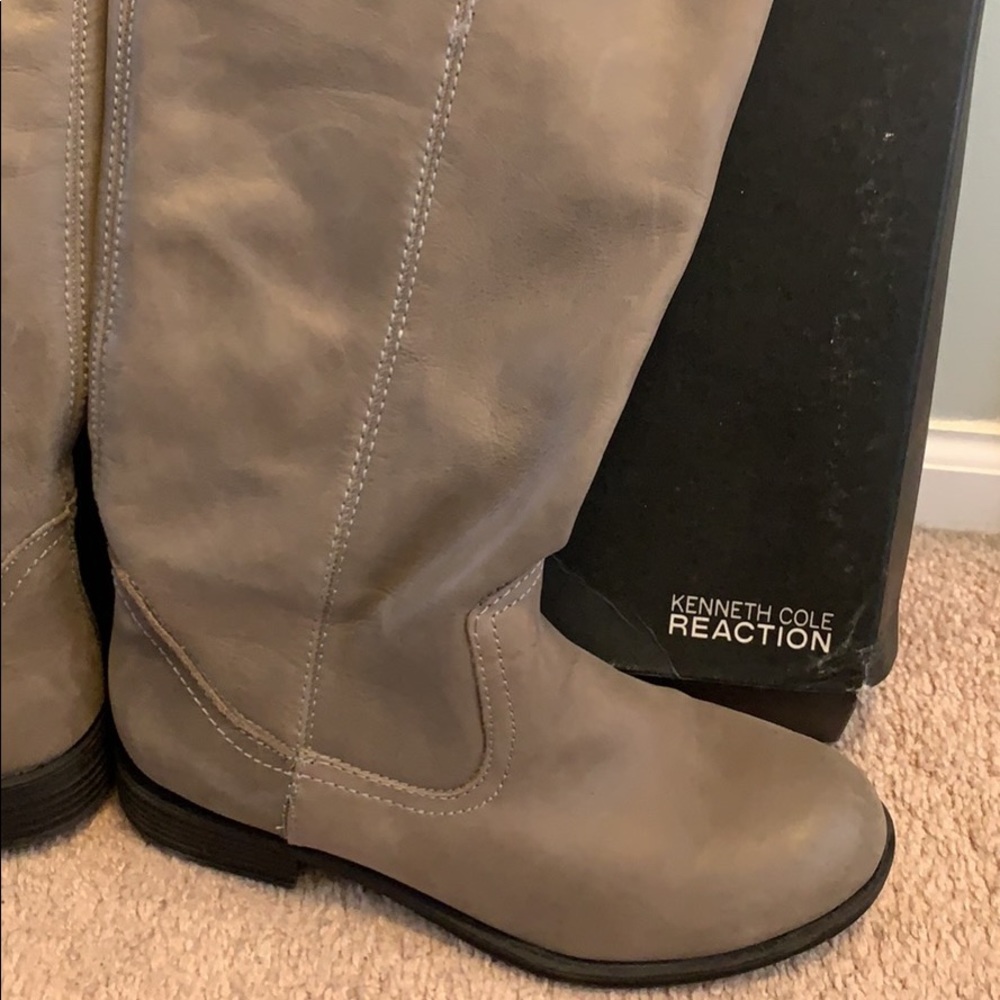 Kenneth Cole Reaction Tried and Tied Gray boots